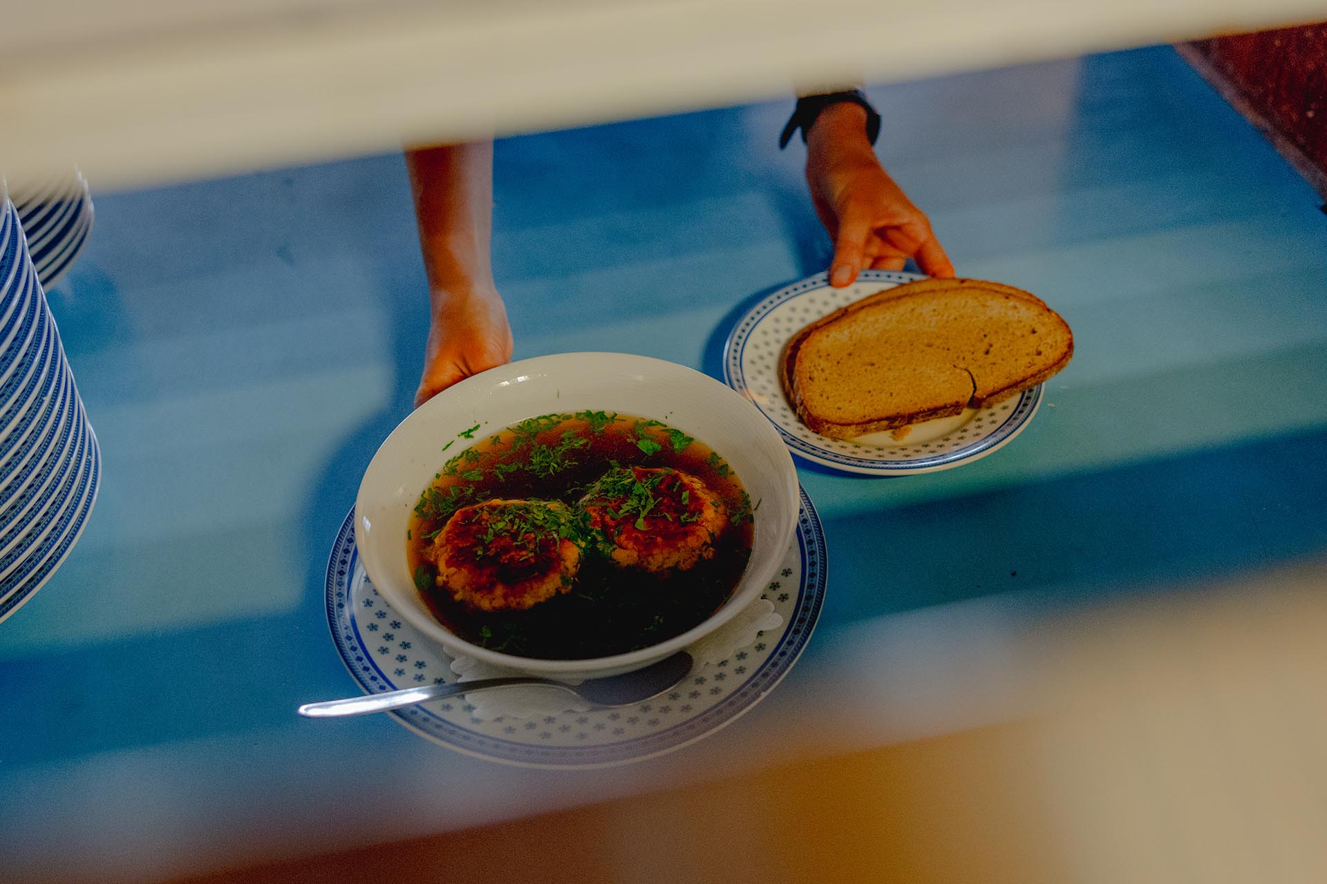 Kaspressknödel-Suppe auf der Gjaid Alm